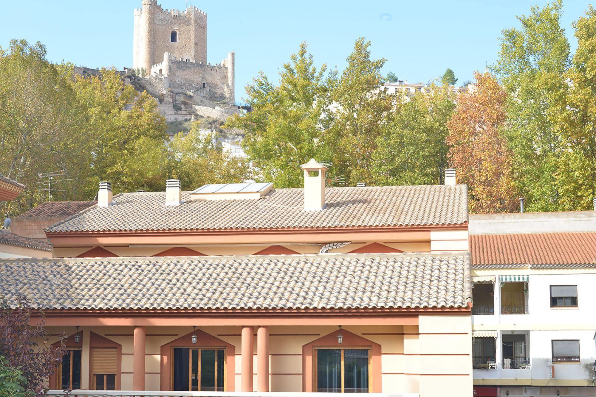 Alcala Del Jucar Hotel Pelayo Exterior foto